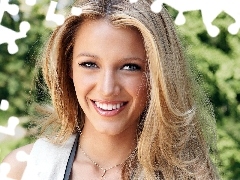 Blondynka, Uśmiech, Blake Lively