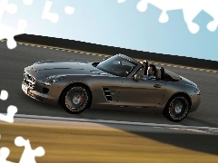 Mercedes-Benz SLS