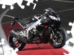 Tor, Wyścigowy, Aprilia RSV4