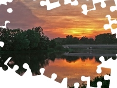 Słońca, Most, Zachód