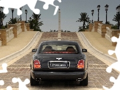 Most, Bentley Brooklands