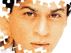 Oczy, Shahrukh Khan