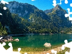 Budynki, Jezioro, Góry, Lasy