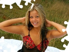 Blondynka, Łąka, Dziewczyna
