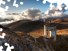 Chmury, Zabytek, Góry