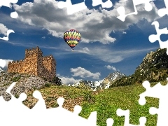 Zamek, Balon, Skały