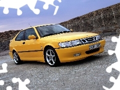 Żółty Hatchback, Saab 9-3