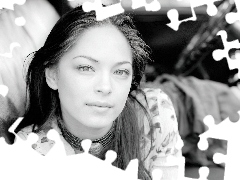 Kristin Kreuk, Śliczna