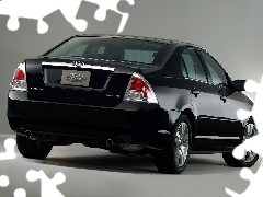 Ford Fusion, Czarny