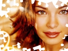 Twarzyczka, Kristin Kreuk