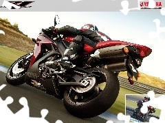 Tor, Yamaha YZF R1