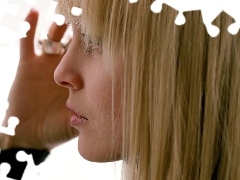 Lewy Profil, Twarz, Mena Suvari