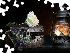 Lampa, Kuferek, Róża