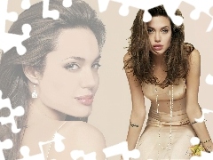 Angelina Jolie