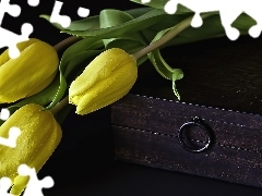 Kuferek, Drewniany, Żółte, Tulipany