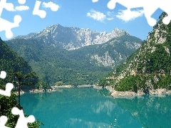 Pivsko, Jezioro