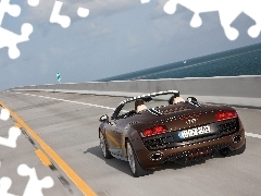 Audi R8 Spyder, Wydechowy, Tył, Układ