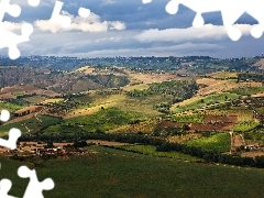 Uprawne, Wyżyny, Pola