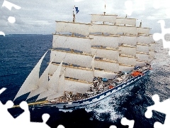 Żaglowiec, Szkolny SEDOV, Morze