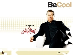 be cool, czarny strój, John Travolta