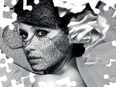 Cheryl Cole, Woalka, Piosenkarka