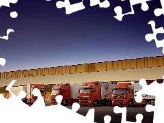 Dostawcze, Ciężarówki Volvo