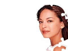 Buzia, Kristin Kreuk