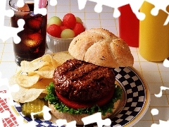 Chipsy, Cola, Hamburger