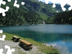 Ławki, Lasy, Jezioro, Góry