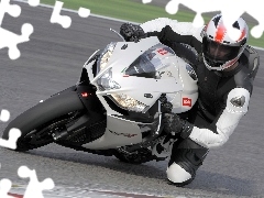 Kolano, Tor, Aprilia RSV4