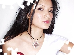 Buźka, Kelly Hu