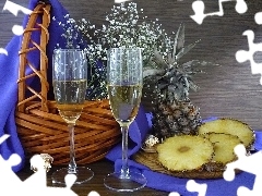 Gipsówka, Koszyk, Szampan, Ananasy