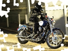 Motocyklista, Harley Davidson Sportster XL1200C