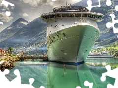 Costa Atlantica, Statek
