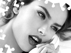 Alessandra Ambrosio, Słuchawka