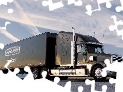 Freightliner, Coronado, Ciężarówka