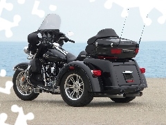 Motor trzykołowy, Harley Davidson Tri Glide Ultra Classic