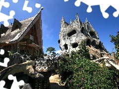 Dom, Wietnam, Ciekawy