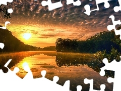 Wschód słońca, Rzeka, Chmury, Las