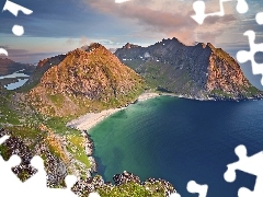 Morze, Wyspa Moskenesøya, Góry, Norwegia, Plaża Kvalv