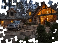 Jeep Cherokee Limited, Dom