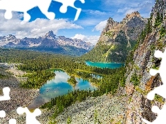 Jezioro O Hara, Prowincja Kolumbia Brytyjska, Las, Park Narodowy Yoho, Kanada, Góry, Chmury