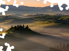 Toskania, Włochy, Prowincja Siena, Dolina Valdorcia, Cyprys