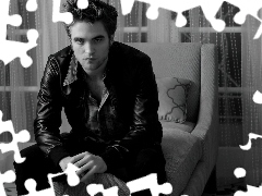 Robert Pattinson