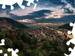 Rzeka Neckar, Niemcy, Wzgórze, Most, Zamku, Chmury, Domy, Góry, Heidelberg, Drzewa, Ruiny