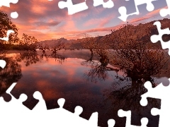 Glenorchy, Jezioro, Jesień, Wyspa Południowa, Drzewa, Wschód słońca, Wakatipu, Nowa Zelandia, Queenstown, Odbicie