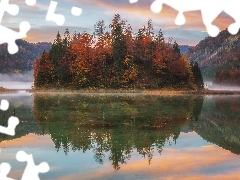 Wyspa, Jesień, Góry, Lasy, Drzewa, Jezioro