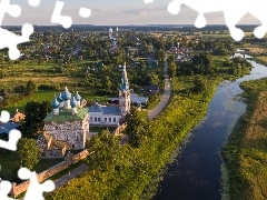Domy, Rzeka, Cerkiew