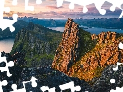 Wyspa Senja, Norwegia, Skały, Człowiek, Góry, Morze