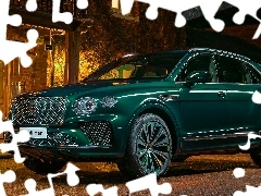 Zielony, Bentley Bentayga Mulliner